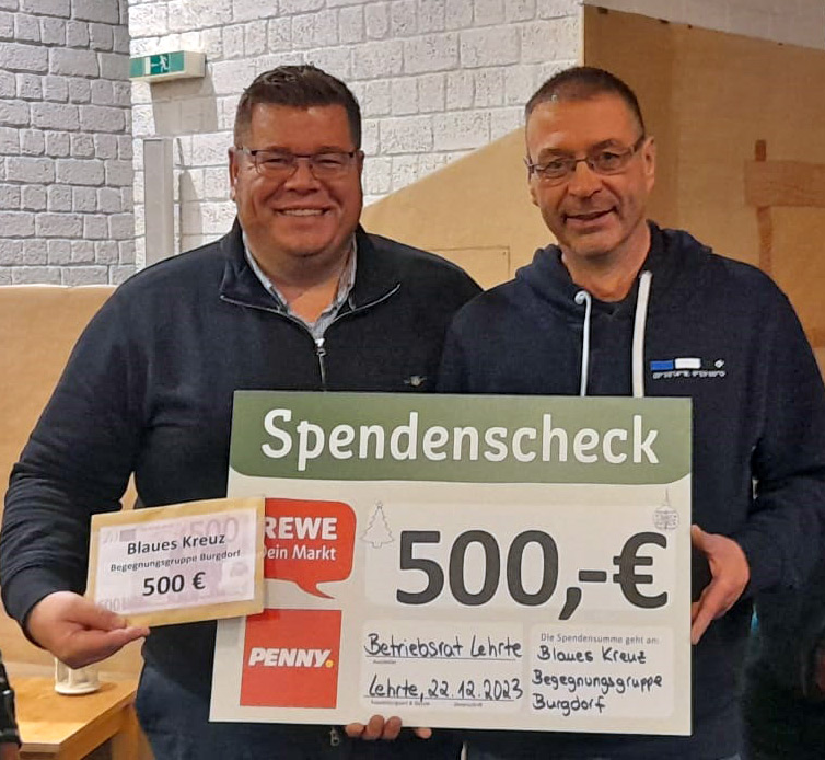 Spendenübergabe Peter Seipke und Matthias Oppermann